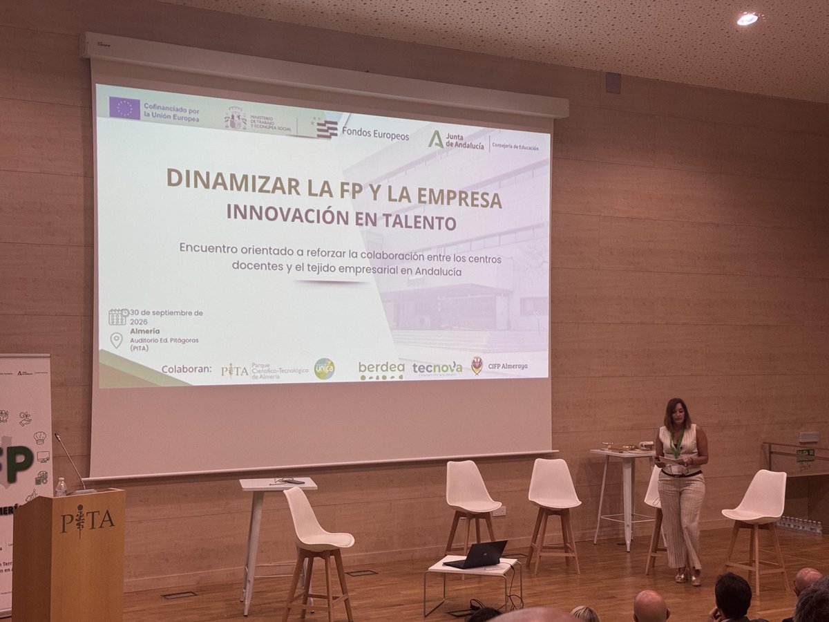 IESaguadulce's tweet photo. Ayer estuvimos en la jornada "Dinamizar la FP y empresa" organizada por la Delegación Territorial de Almería y su Servicio de Formación Profesional!
Un espacio de encuentro entre centros educativos y empresas para conectar el talento de nuestros estudiantes con el mundo laboral. https://t.co/5R3edTXz4H