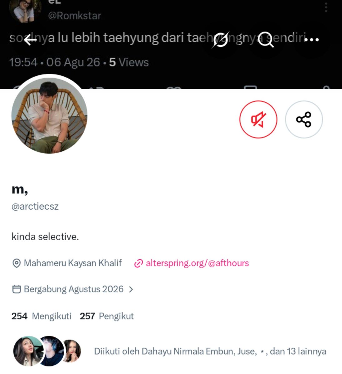 virctori's tweet photo. maaf sebelumnya kalo berantakan disini gua mau spill kelakuan anak CA dengan nama Mendung or Mahameru (akun nl) @/arctiecsz yg suka mainin perasaan orang, manipulatif, gamonin mantan tapi mau deket sana sini, deket sama gua tapi ga mau kehilangan degem degemnya. https://t.co/TUg1kMa4NL