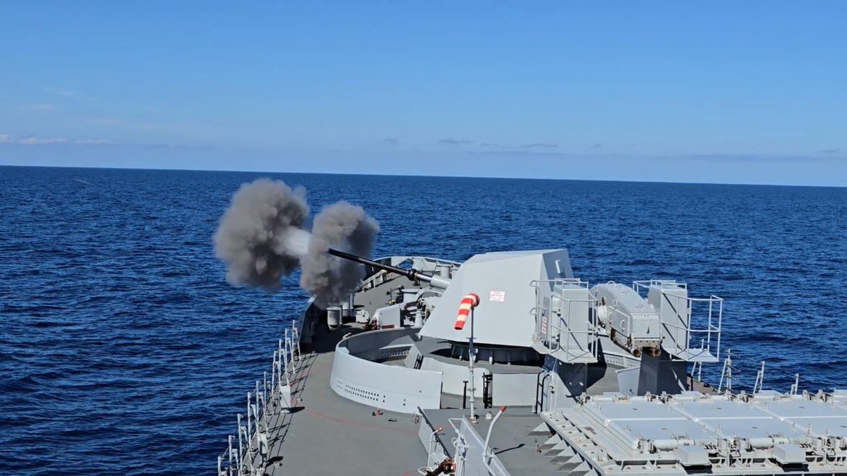 Agni_Yatra's tweet photo. 🔹#Inde 🇮🇳/#France 🇫🇷🔹

La frégate de la marine indienne INS Trishul arrive à Toulon pour la 24e édition de l'exercice maritime bilatéral franco-indien Varuna. https://t.co/TivqDWcV6x