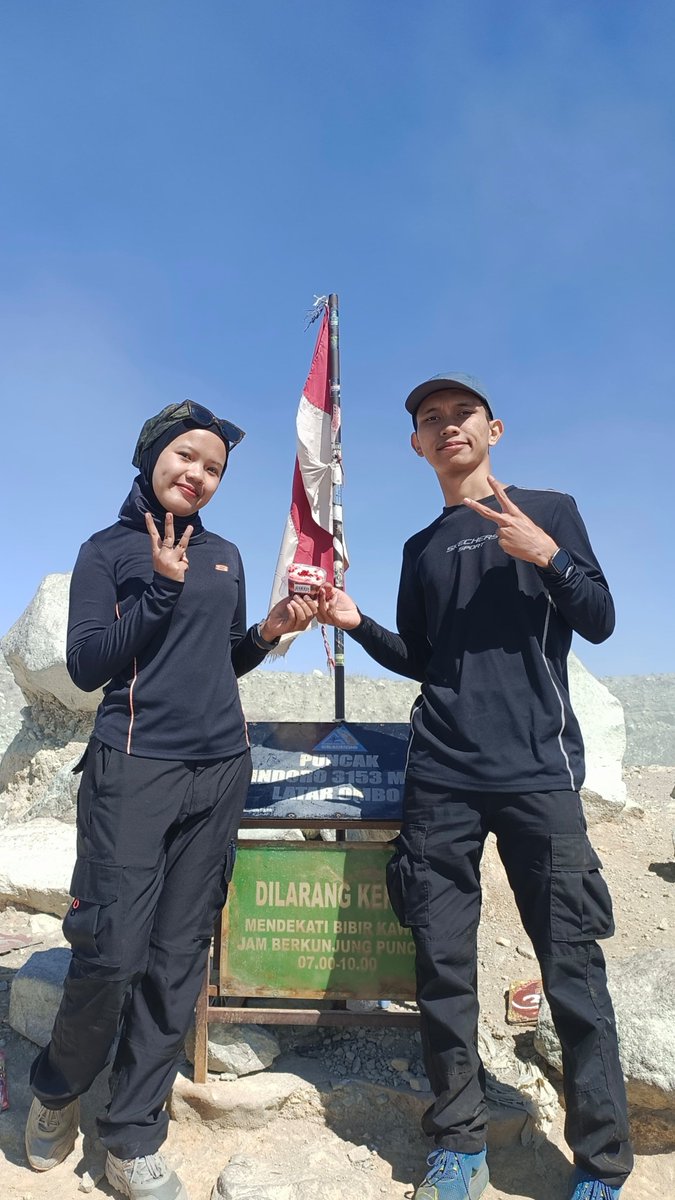 dohwoaini's tweet photo. 23th at sindoro 🥳 https://t.co/bfxWC1aCW4