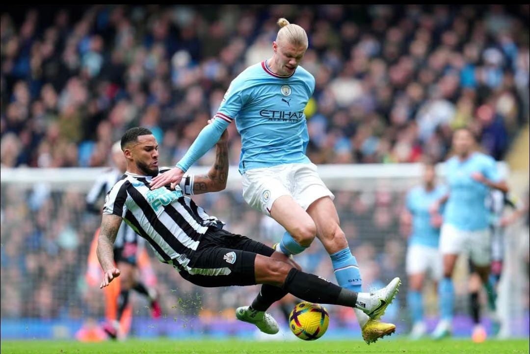 vikkybarca06's tweet photo. Kerala Blasters linked with Jamaal Lascelles - ex Newcastle captain, now at Leicester.

Who are we even? 😭 https://t.co/uB0flhrDtA