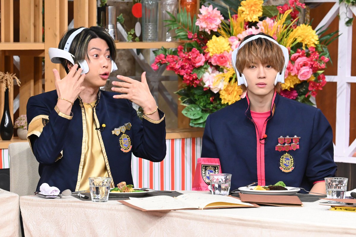 guru99_ntv's tweet photo. クイックフェイシャルトレーナーを装着！
まっすーにだけめっちゃ効いてる！？😂

#ぐるナイ https://t.co/T5ExfSVbiY