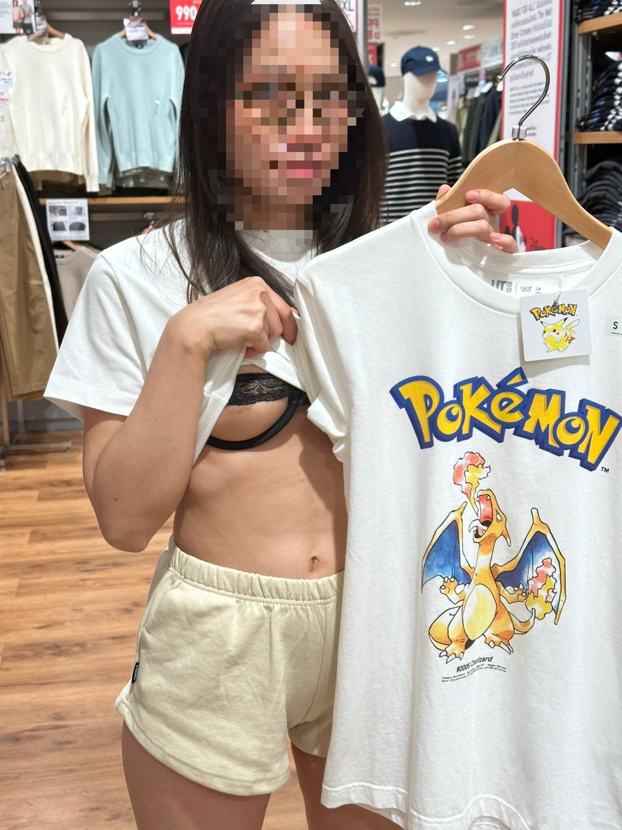 PraeRealCouple's tweet photo. กลับมาแล่วค่าาา

ช่วยเลือกเสื้อกันหน่อยได้มั้ยคะ🤭🤭 https://t.co/Uo44r9Ntlx