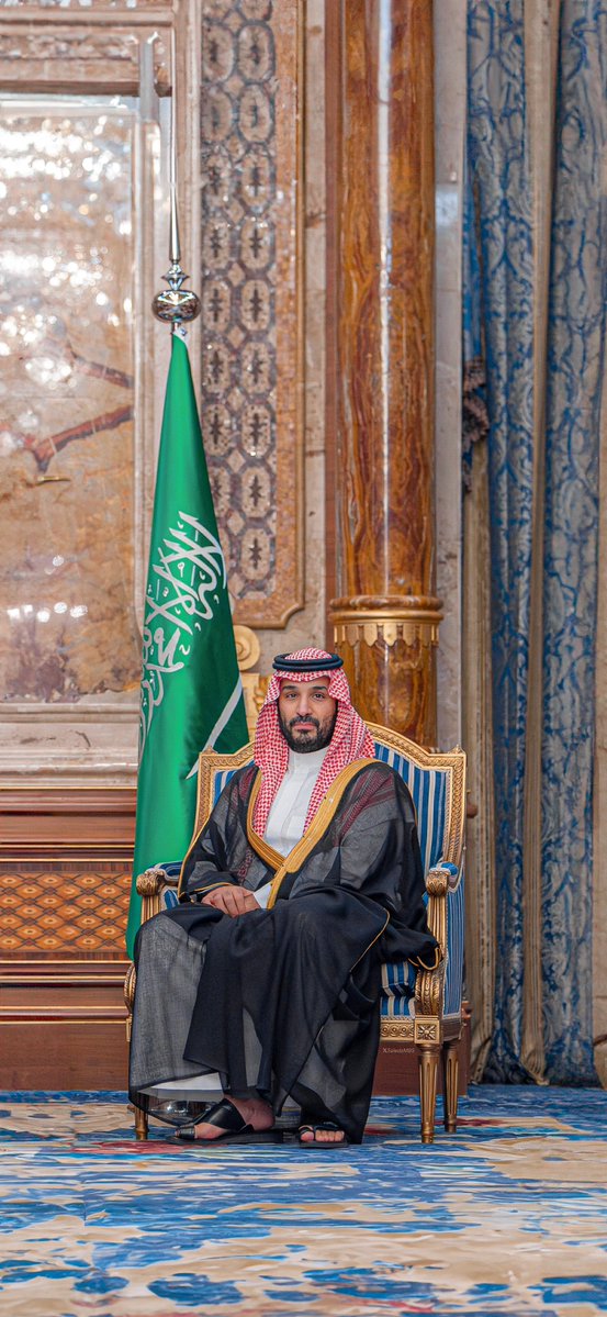 AbuMeshal_2030's tweet photo. اللهم احفظ سمو سيدي #ولي_العهد الأمير #محمد_بن_سلمان ووفقه لما تحب وترضى وسدّد خطاه ويسّر أمره وانصره على من يعاديه واجعله ذخراً وعزاً للإسلام والمسلمين🙏❤️🇸🇦 
#زعيم_الشرق_الأوسط #السعودية_العظمى  #المملكة_العربية_السعودية #صانع_السلام https://t.co/KbrcLJkrVY