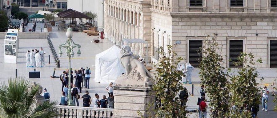 JcBrisard's tweet photo. Il y a 9 ans, le 1er octobre 2017, Laura et Mauranne étaient assassinées par un terroriste islamiste à la gare Saint-Charles de #Marseille. L’attentat était revendiqué par l’#EI #NeverForget https://t.co/LTrScl8iE0