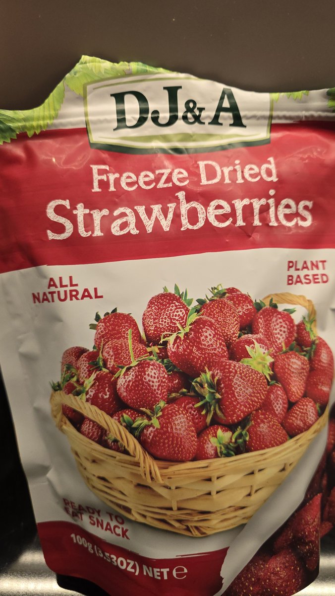 dearjulio's tweet photo. @Maelstrom1974 This one caught me out. Here I think I'm ordering strawberries from Australia, nice fresh produce and some research indicates that actually it might be coming from China. https://t.co/KoXv3nldoQ