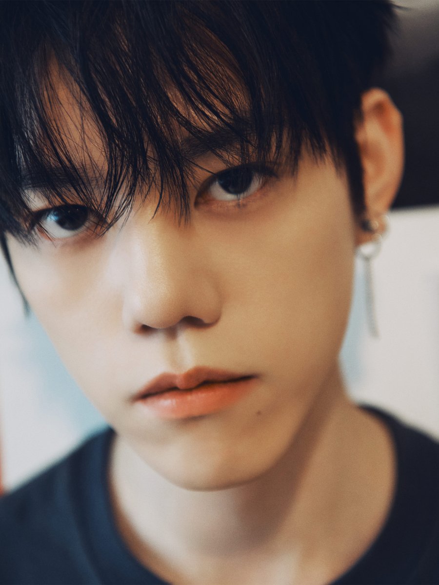 NFlyingofficial's tweet photo. 엔플라잉 (N.Flying) 9th Mini Album [Still]

Jacket Poster : Still Together Ver.

#차훈

TITLE🕯️ 잔불 (Still)
ALBUM RELEASE🔥 2026.10.08 6PM (KST)

#NFlying #엔플라잉 #Still #잔불 https://t.co/wZfGhzbj5c