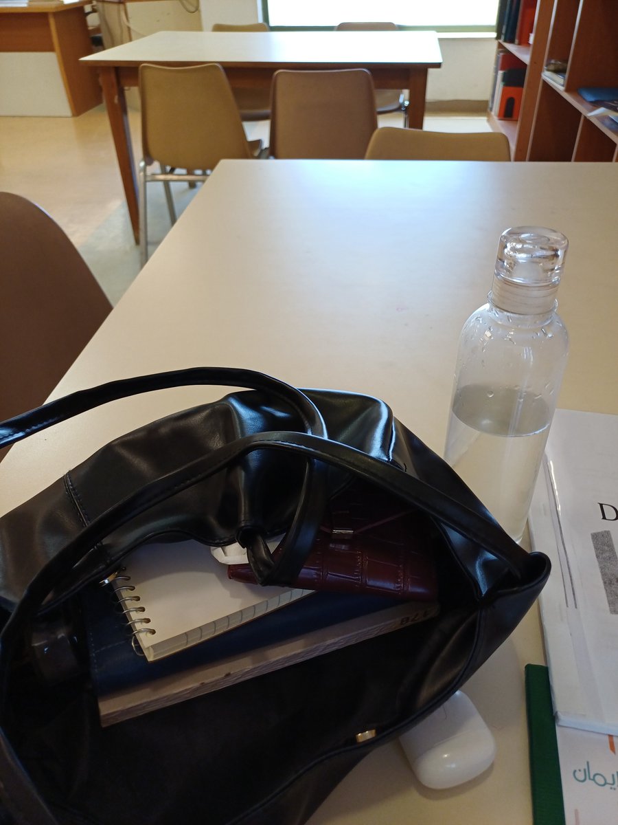 sebaobeidatt's tweet photo. #alone_at_uni https://t.co/3EAJwnp7eI