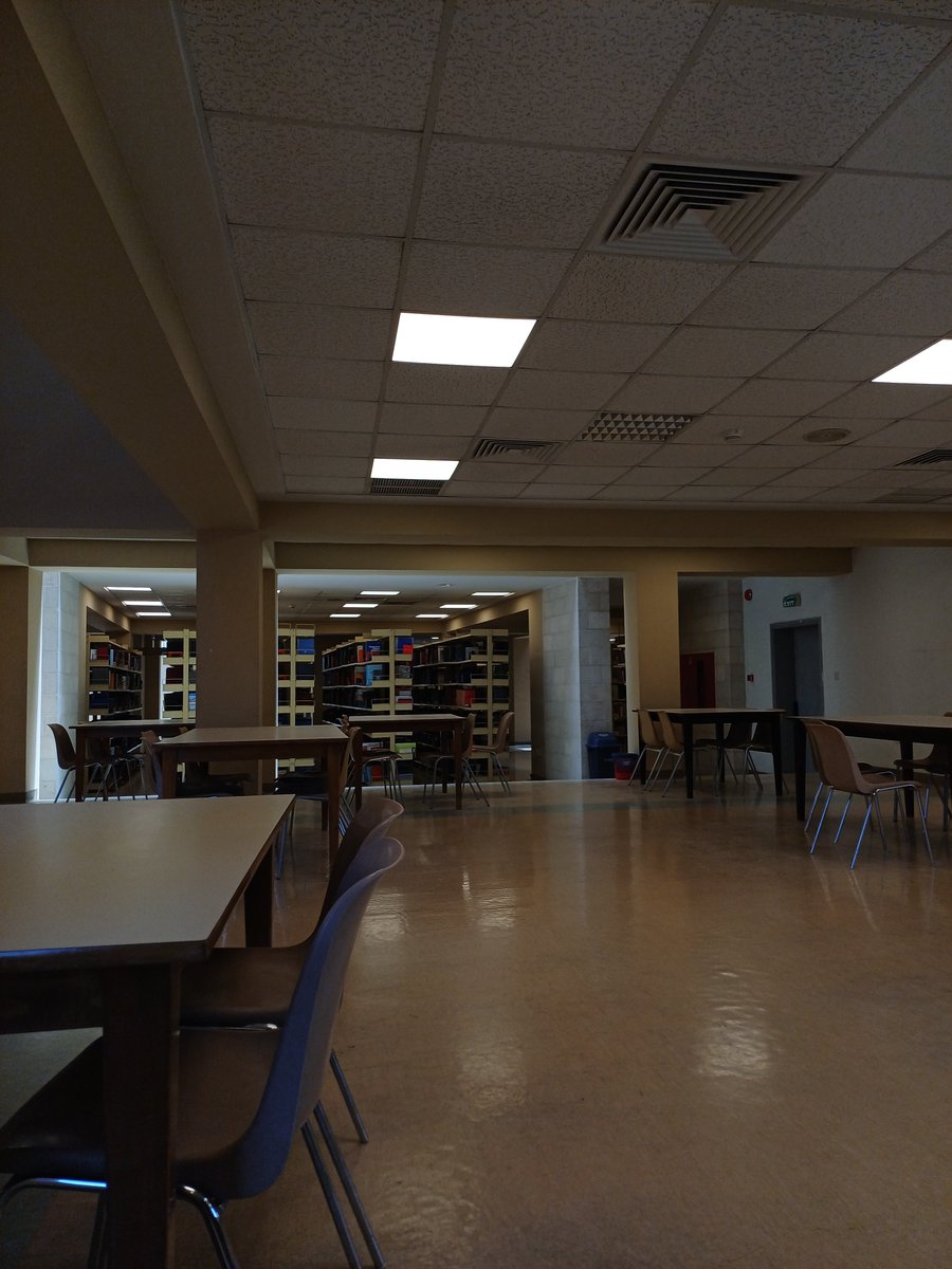 sebaobeidatt's tweet photo. #alone_at_uni https://t.co/3EAJwnp7eI