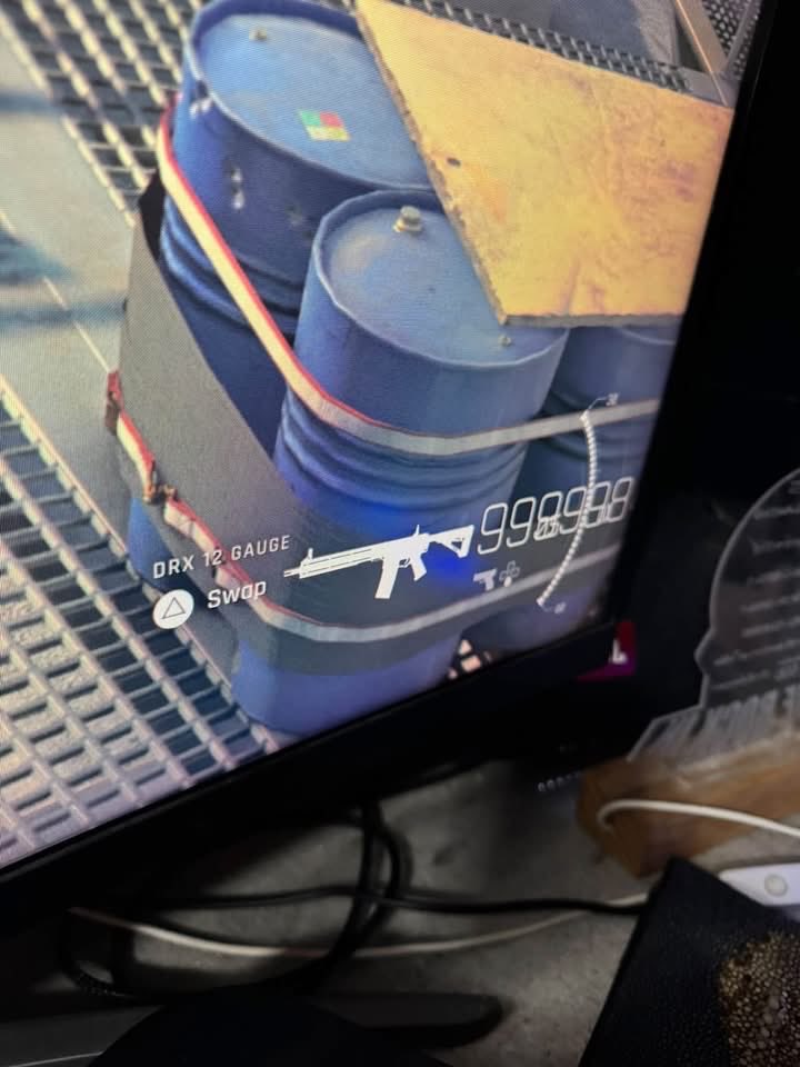 Rich_Atirich's tweet photo. 🎮 PS5 FW 10.01 : 007 First Light
❤️‍🔥 Infinity Ammo … You like Rambo ? https://t.co/RqZ1QkEZ5f