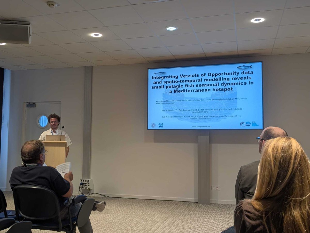 CnrIrbim's tweet photo. l nostro team della sede di IRBIM Ancona ha partecipato all'ICES Annual Science Conference a Brest, in Francia (15-18 settembre), uno dei principali appuntamenti mondiali per le scienze del mare. Quattro colleghi del CNR-IRBIM hanno portato i loro contributi, per maggiori info👇 https://t.co/GBWhY08FAz