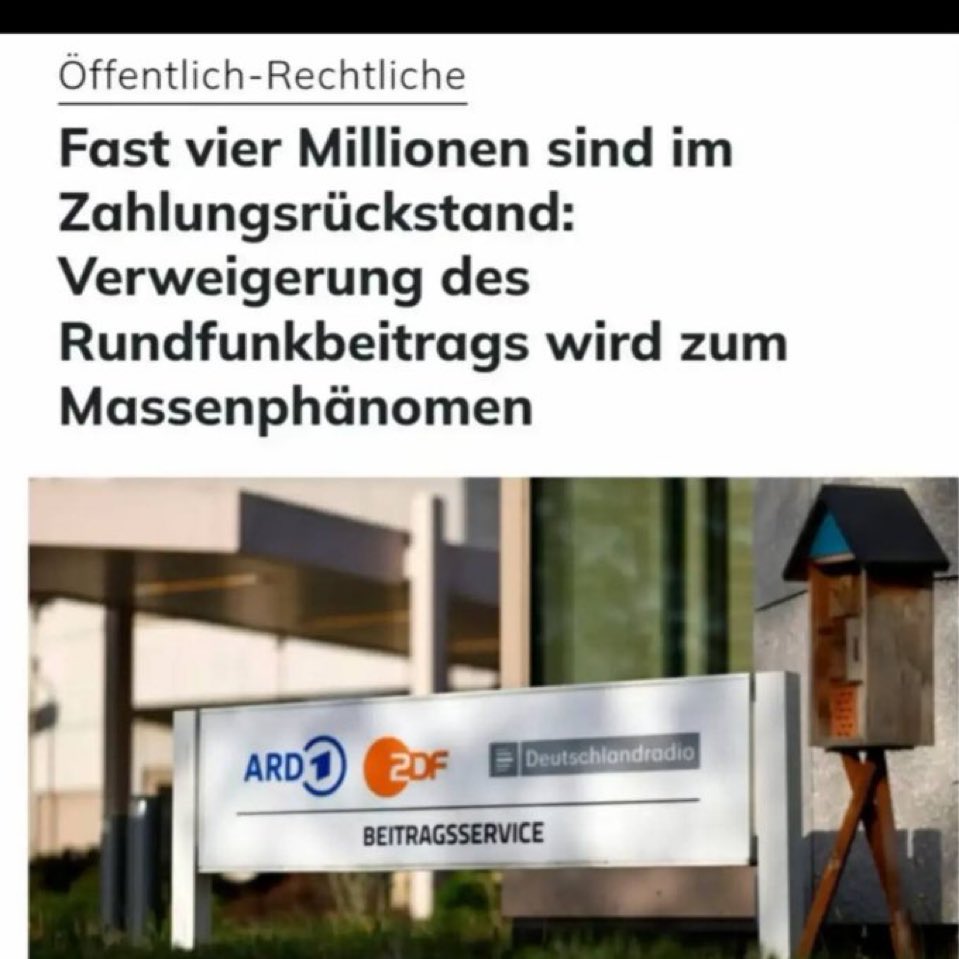 olivergorus's tweet photo. Es ist kein „Zahlungsrückstand“ und es ist kein „Rundfunkbeitrag“. Vielmehr: Vier Millionen Bürger leisten effektiven Widerstand gegen eine illegitime Zwangsgebühr. Und es werden täglich mehr … https://t.co/0xycBNS33Q