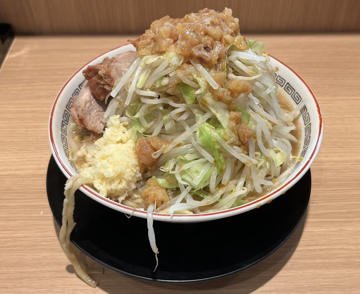 infinity_limit's tweet photo. ンナンナ！(全マシは野菜が多いから健康！) https://t.co/unrfJCIZcv