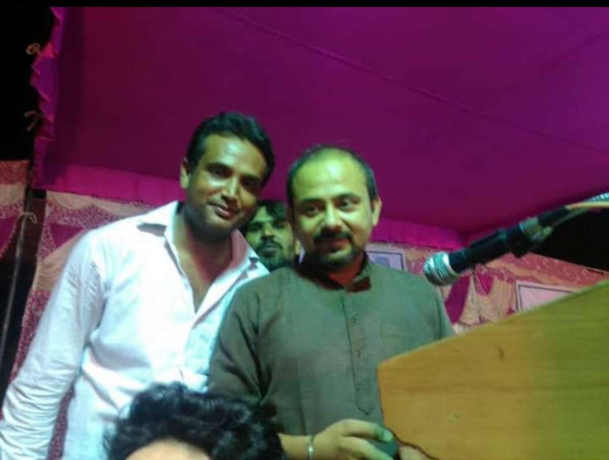 AAP_SumitSaxena's tweet photo. हम सभी के प्रेरणास्रोत, दिल्ली विधानसभा में सरकार के पूर्व चीफ व्हिप एवं तिमारपुर के पूर्व विधायक, बड़े भाई  @dilipkpandey जी को जन्मदिवस की हार्दिक बधाई एवं शुभकामनाएं। ईश्वर से प्रार्थना है कि आप सदैव स्वस्थ रहें, और खुश रहें। आपका जीवन सुख, समृद्धि एवं सफलता से भरपूर रहे। 💐🎂 https://t.co/aQbWF78a8U