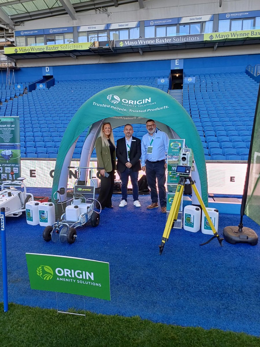 OriginAmenity's tweet photo. It's day one of the TurfTech Summit! Come and pick up a copy of our new product guide and say hello to the teamΒ on stand I-25 inside and O-08 pitch side β½
#TrustedPeople #TrustedProducts #TurfTechSummit #TurfTech2026 https://t.co/QmbC4qBNja