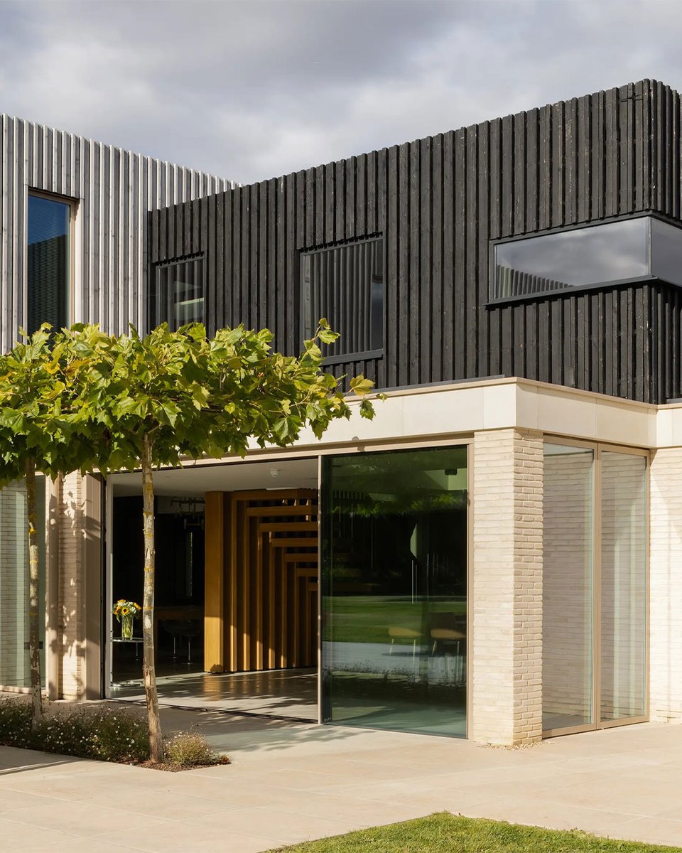 BuildItMagazine's tweet photo. From site constraints to local policy, Build It’s planning expert Martin Gaine sets out exactly what you need to know before appointing an architect to manage your planning proposal: https://t.co/JjRqOObdqV https://t.co/XTr4CTKod0