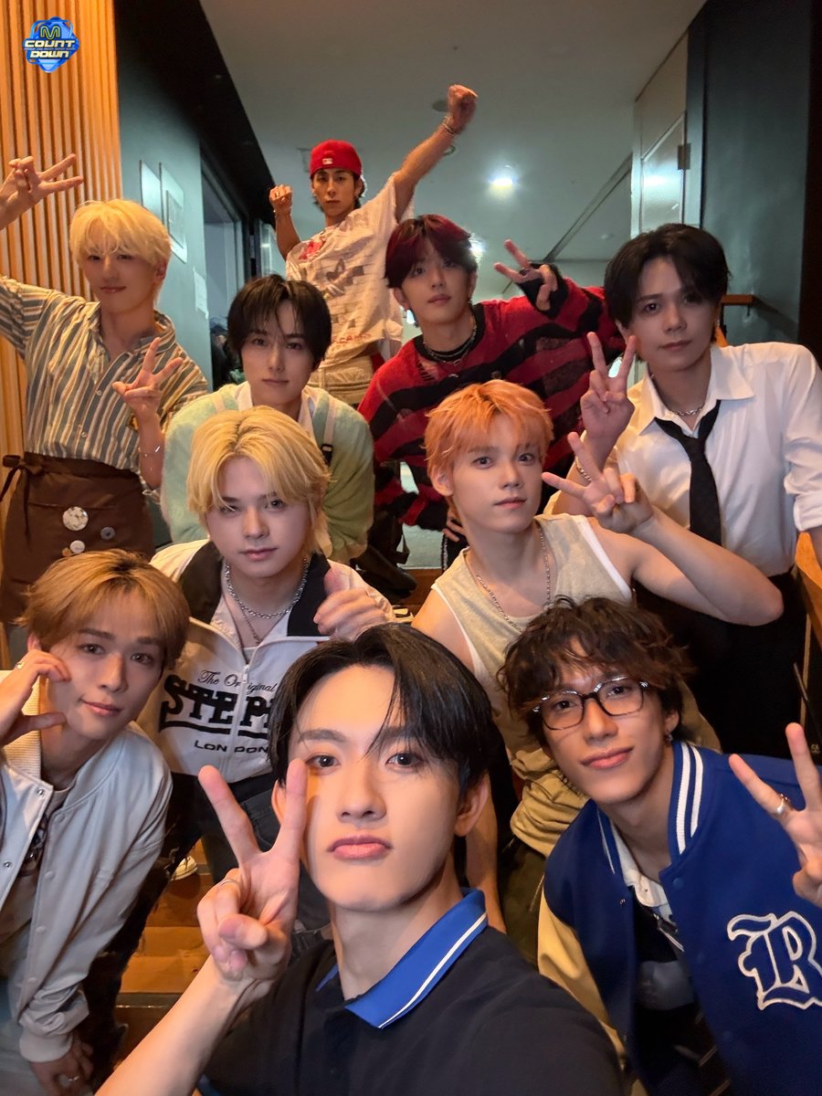 MnetMcountdown's tweet photo. INI 보러 어디로 가요?
엠카로 오면 됩니다
오케이 감사드리고 달달달달달 🏍

#MCOUNTDOWN #엠카운트다운
#INI #INI_YKWTD https://t.co/IIs5FRoAXU