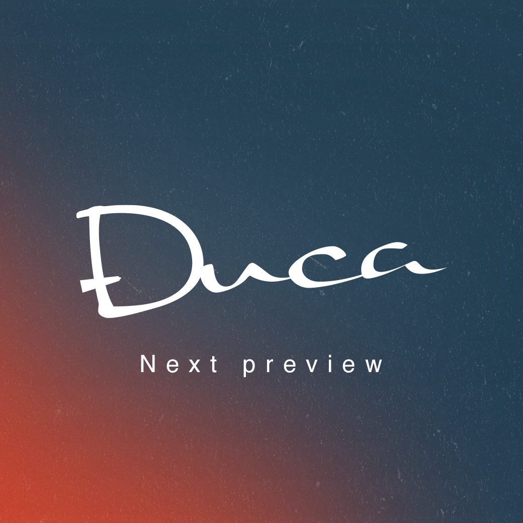 Duca_0406's tweet photo. ✨＼＼ チケット抽選受付START！！ ／／✨

本日18時からスタートしました！！

Duca Original Album 
Release Live 2026

🗓️11/15(日) 新横浜strage

昼公演
開演時間13:30
（開場時間13:00）

夜公演
開演時間17:30
（開場時間17:00）

💎全曲書き下ろし
オリジナルアルバム
リリースイベント💎

昼夜2公演とも、
アルバム全8曲を全てお届けします！

さらにタイアップ曲もたっぷり！
大ボリュームのライブです✨

CDを最速でお買い求めいただけるのは
会場物販になります💿✨

ぜひライブの記憶と一緒に！！！

🎫 チケット抽選受付
10/1(木) 18:00〜10/4(日) 23:59
※先着順ではありません

👇チケットはこちら👇
https://t.co/jybeLnPV7r