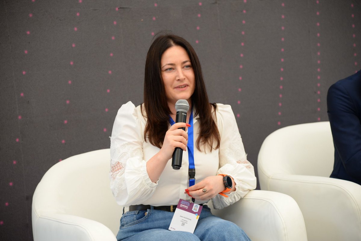 ITIDA's tweet photo. AI, engineering skills and Egypt’s talent advantage led the main panel at #DevOpsDays Cairo 2026, exploring how global companies can build and sustain the workforce of the future.

Read the highlights 👇
https://t.co/pHNldAzLnm

#ITIDA #SECC https://t.co/LUaL4MANSo