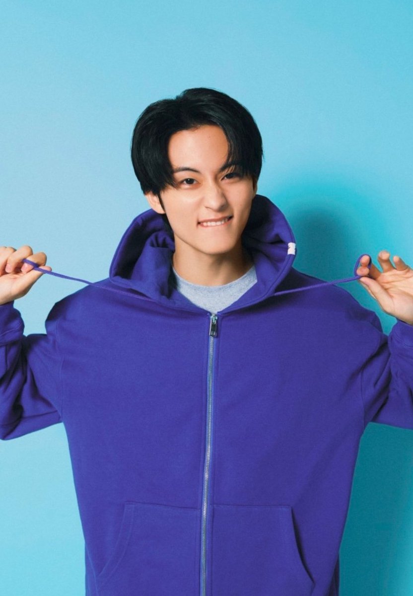 marklopsemangka's tweet photo. kagum sama mark lee untuk kesekian kalinya…. Mark lee jadi sponsor untuk seorang anak di afrika dari tahun lalu, namanya Brian 🥹

kita ga pernah tau apa yang bias kita lalukan dibalik kamera, tapi tau mark lee melakukan hal baik kayak gini beneran bikin kagum… semoga kita bisa jadi kayak mark lee yang selalu melakukan hal baik 🥹🩵