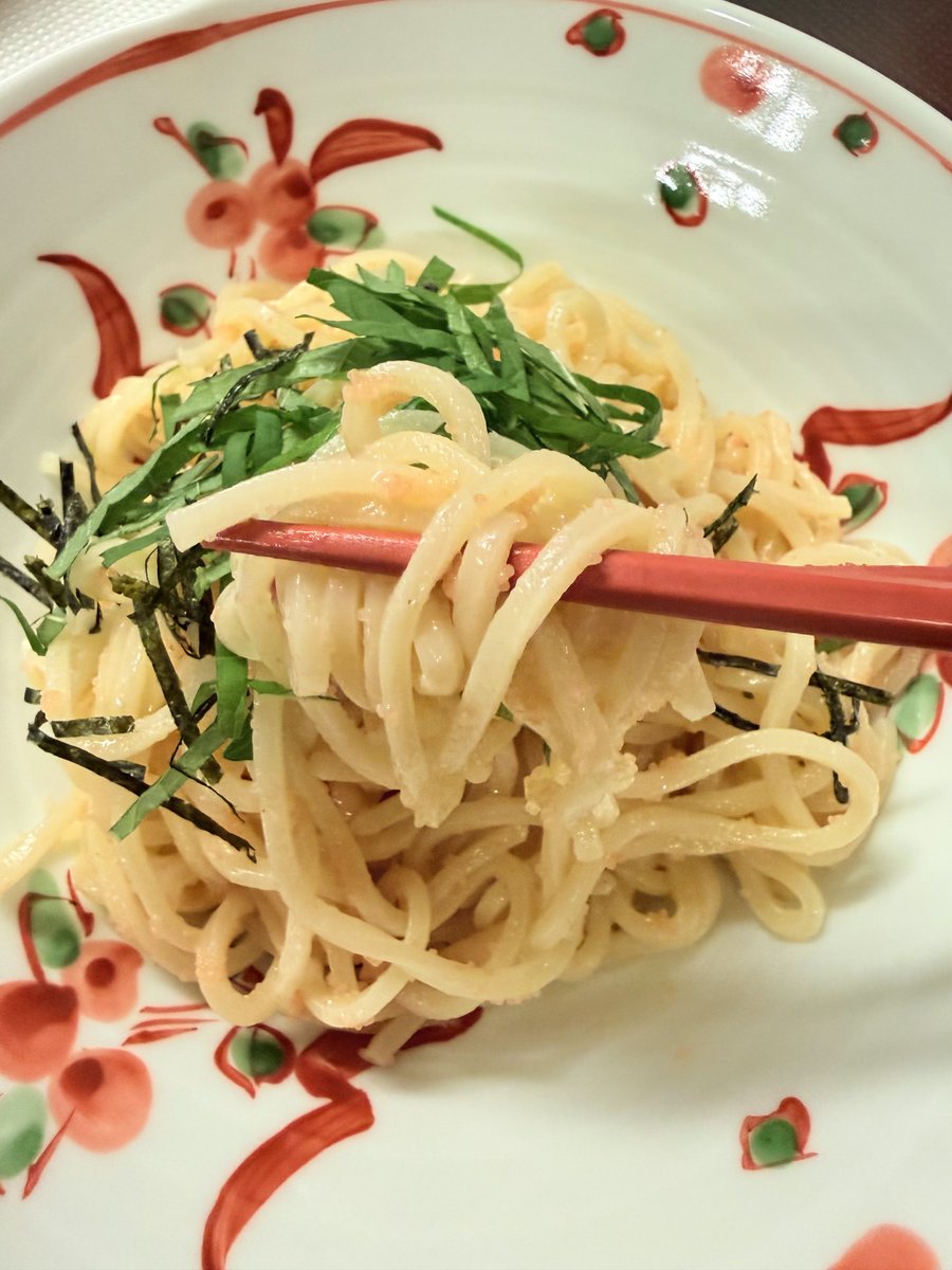 konekosabu22's tweet photo. もちもちしてて生パスタのような、コシのあるラーメンのような不思議な食感👀ミートソースやクリーム系の方が合いそう。 https://t.co/RvLTfEl2i1