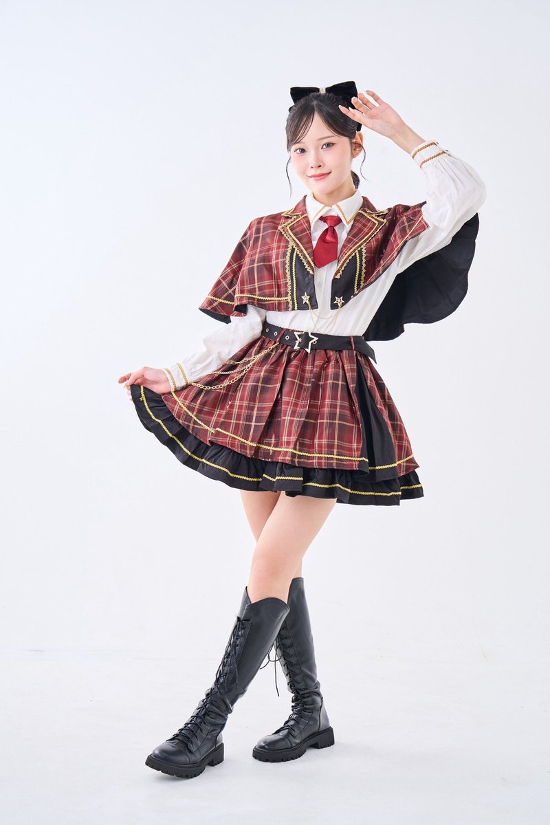 N0VA__CHAN's tweet photo. 【アー写公開】

☆乖離 レイ (@kairi_oshiose )
★誕生日　4月10日
☆担当カラー　白

「今日もがんばレイちゃん」

＃ノヴァチャン https://t.co/NjGQAXqKN7