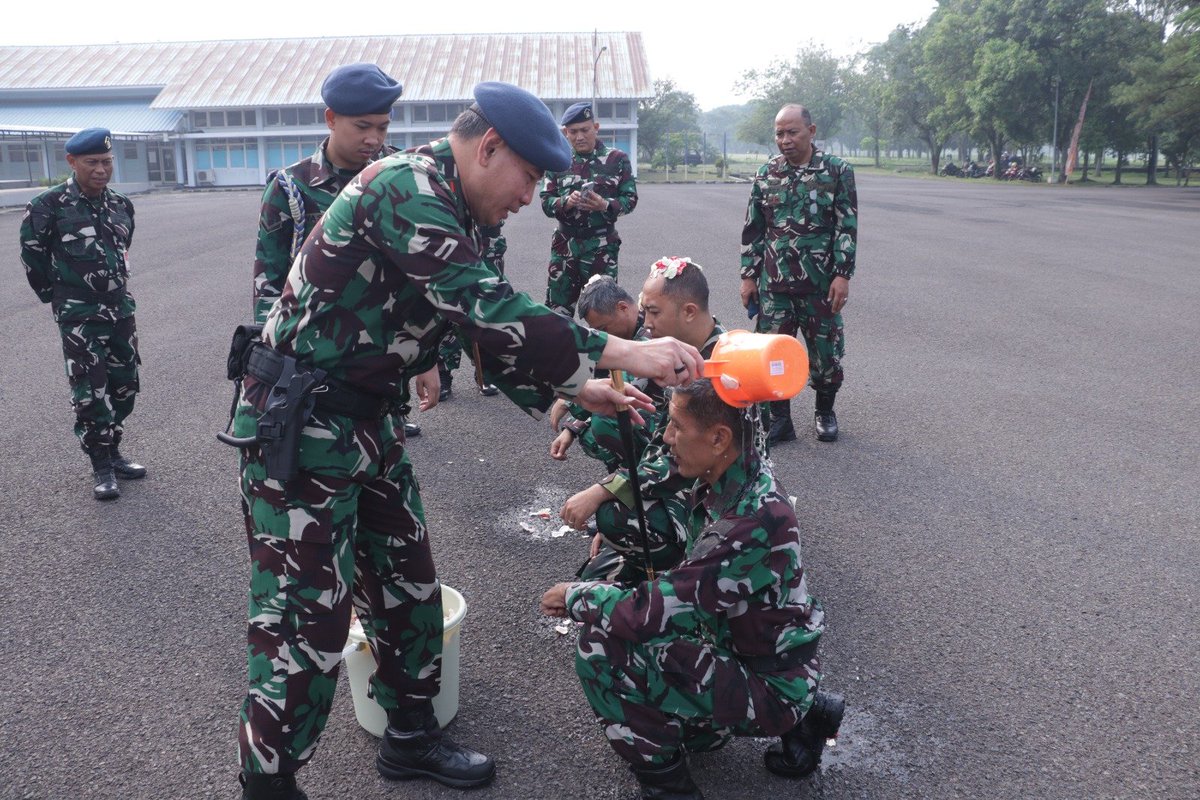 PenSulaiman's tweet photo. 71 Personel Lanud Sulaiman Naik Pangkat dan Golongan Periode 1 Oktober 2026 https://t.co/BQc2W25O9v