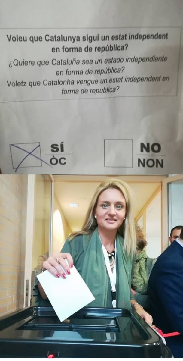 meri_feliu's tweet photo. 1 d'Octubre de 2017.
Vam votar. Vam guanyar.
No ho oblidem.
💙 #SalvemCatalunya https://t.co/A5cvgW7cYn