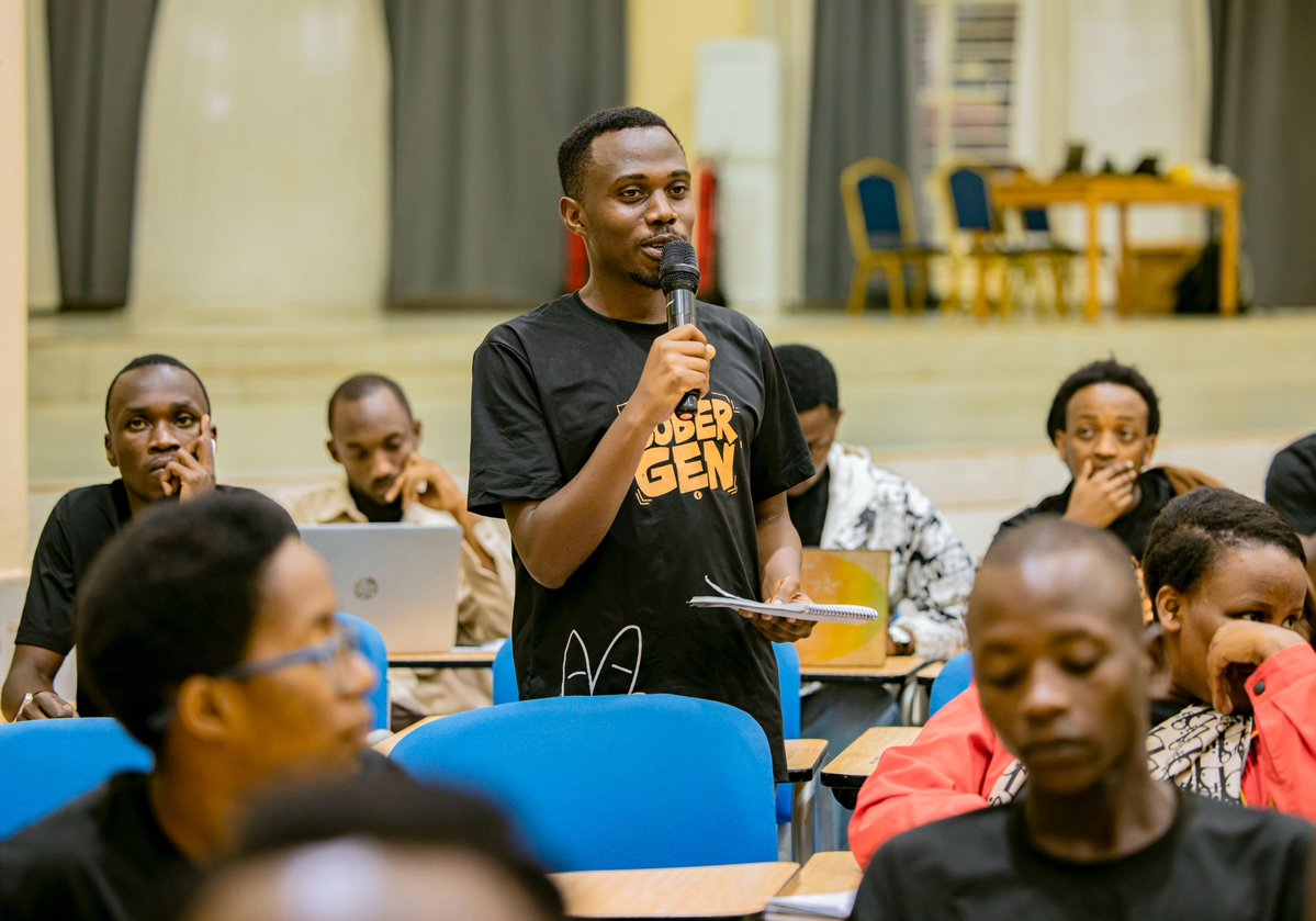 RwandaYouthArts's tweet photo. 🛑: Kurikira ubuhamya bw'umushoramari, Denis Karera waganirije ba rwiyemezamirimo bari mu mahugurwa ya #YouthConnekt na #ArtsConnekt Awards 2026; mu Kigo cy'Ubutore cya Nkumba, @BureraDistrict.

"Iyo uzi aho ujya ugatekereza binini ugerayo."

📌Link: https://t.co/6R6ZVlFv49

#SoberGen #ReadyGen