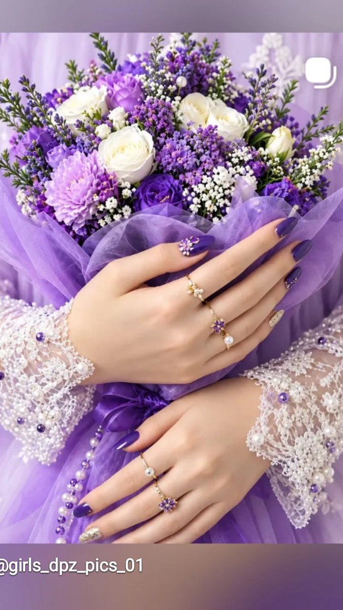 xncmjf's tweet photo. @z7w__ بعيدا كل البعد عن ما يرهق القلب 

  صبااحك جناين ورد وياسمين 🍃🤍 https://t.co/xjLwxK4rE5