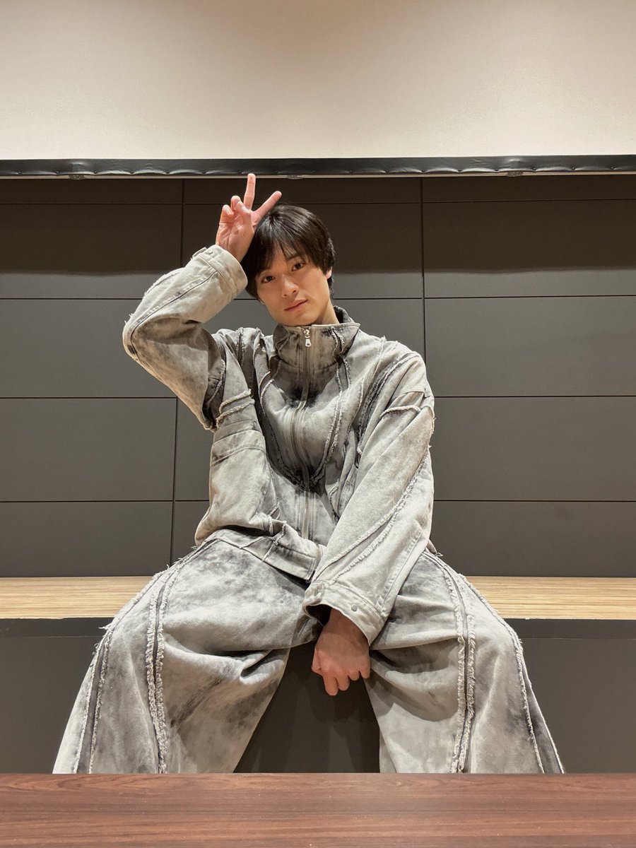kenshin_0708_k's tweet photo. 11月28日に行われるファンミーティング
『ここから』の会場、品川ザ・グランドホールのロケハンへ行ってきました!!

大きくて綺麗で、とても素敵な場所でした✨

そして、ロケハンをするのも今回が初めてだったので、とても勉強になりました。
貴重な経験をさせてもらいました！

絶対成功させるぞ！！
早くみんなに会いたい！

#上村謙信
#けん民
#ここから