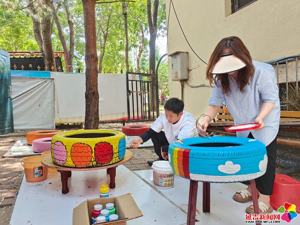 MonetRocklih's tweet photo. Este sábado 10:00 h, ven al Parque Central para nuestro taller comunitario de macetas recicladas! únete a nosotros, creatividad y amistad te esperan. https://t.co/kDAcZ0M5FP
