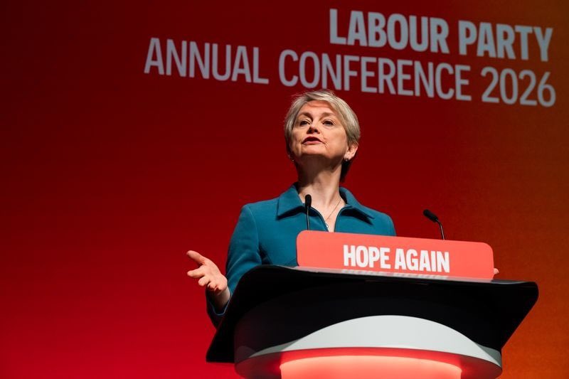 YvetteCooperMP's tweet photo. Here’s everything I announced at Labour conference yesterday

🛡️ A public health approach to the violence against women and girls epidemic 
🏥 £50m for new specialist referral services from GPs for victims of abuse
🩺 A National Clinical Lead for Violence Against Women and Girls

👶 The return of Sure Start health services into every family hub in England
🤱 The return of national maternity standards
🏥 An independent Maternity and Neonatal Commissioner

💙 A new champion for unpaid carers
🤝 The first ever legally binding Fair Pay Agreement for care workers
💼 Thousands of job opportunities in the care sector for young people
💷 The first ever national collective pension scheme for care workers