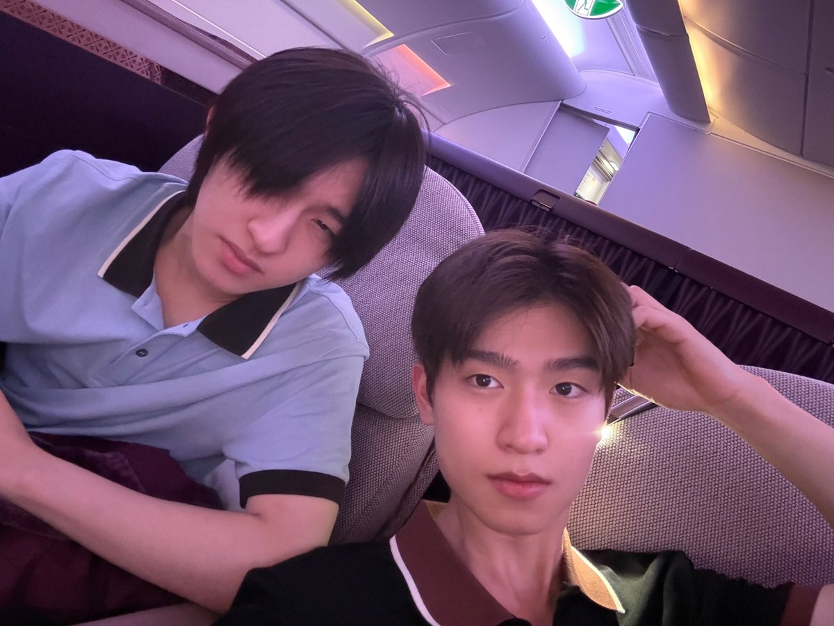 ThomasKongBR's tweet photo. 📸 : Atualização via insta feed
🗓️ : 01.10.2026
©️ thomaschungmanirat  

🔗 https://t.co/NWgqMH6sum

THOMAS KONG MFW SS27
#MARNIxTHOMASKONG

#tthomastc #kongjiro
#thomaskong #โทมัสก้อง
#Marni #MarniSS27 #MarniTH https://t.co/1G7vxmrnGb