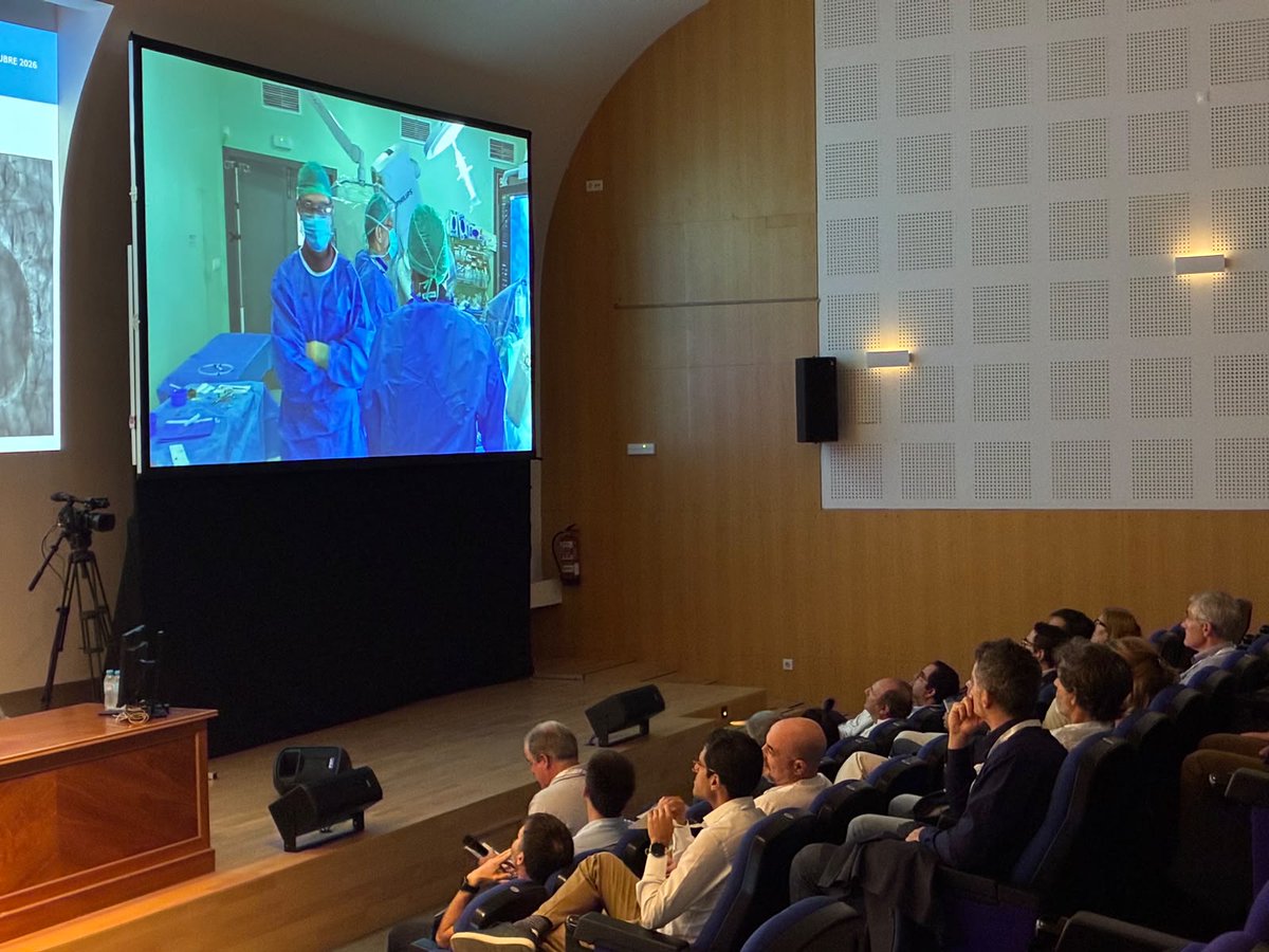 HUReinaSofia's tweet photo. 🏥 Además, se realizarán procedimientos en vivo y conexiones con el @HUReinaSofia, @HospiLaPaz, el Hospital Clínico Universitario de Valladolid y el Bayamón Heart and Lung Institute de Puerto Rico.

@OjedaOjeda18 @belcid7 @shci_sec @JuradoRomanAl @ignamatsant @Hemodin_LaPaz https://t.co/8yRiZzLPzd