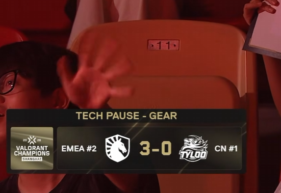 2xCIV's tweet photo. first match after the announcement https://t.co/7DyyHMSqlH