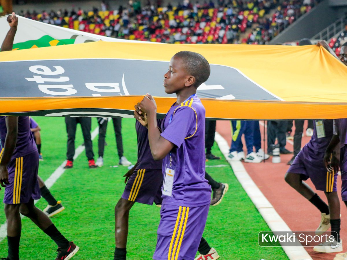 KwakiSports's tweet photo. Unsung heroes
#AFCONPamoja
#CranesInHoima
#DuyiroHospital
#KwakiSports https://t.co/841pgiudIz