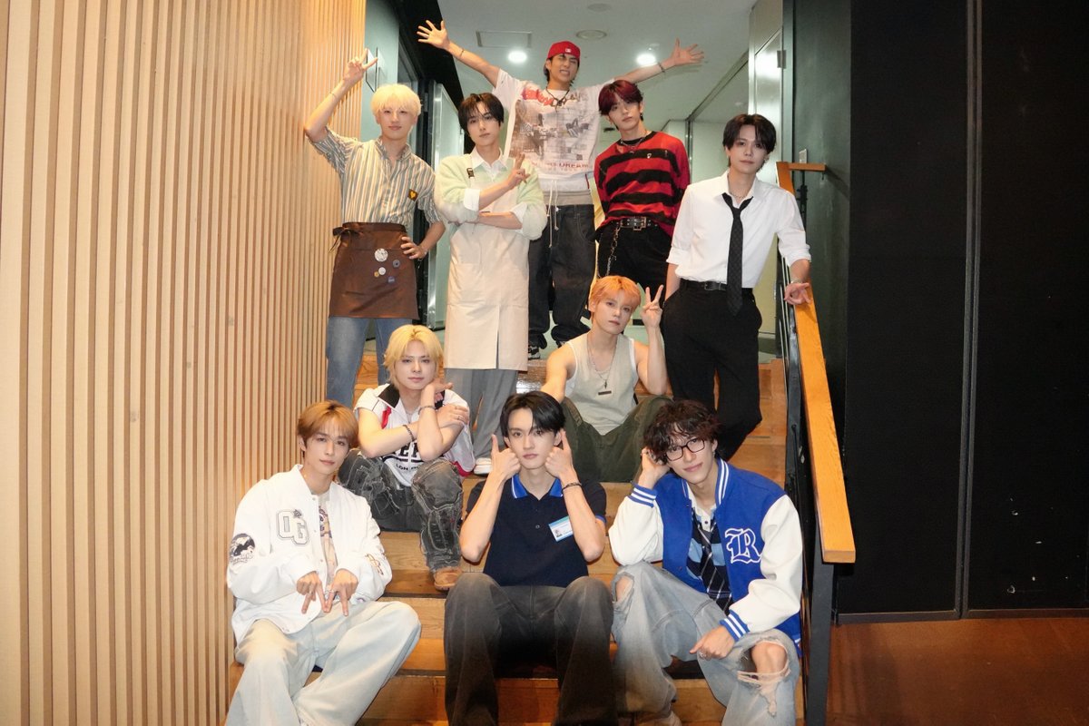 official__INI's tweet photo. [📸] 261001
Mnet「M COUNTDOWN」

감사합니다!
'You Know What To Do' Official MV
🎥https://t.co/h1vLolb7Te

"ANTHEM" Now On Streaming
🛞https://t.co/PvtohDCqri

@MnetMcountdown
#MCOUNTDOWN #엠카운트다운
#INI_ANTHEM #INI_YKWTD 
#INI #아이엔아이 #Todays_INI https://t.co/zVqjovWzTk