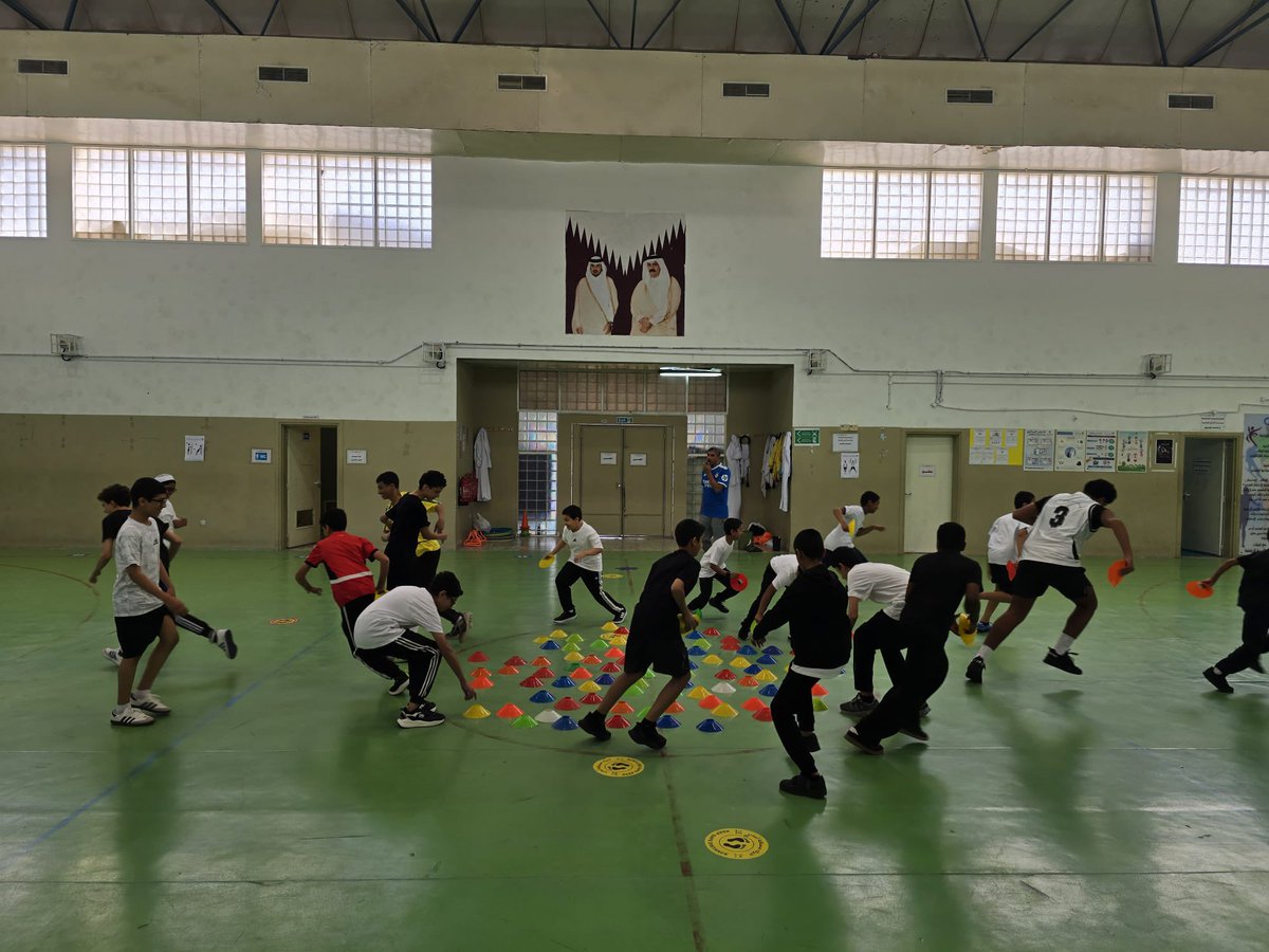 alrazipsb's tweet photo. استقبال قسم التربية البدنية للطلاب ببداية العام الدراسي الجديد ٢٠٢٦ / ٢٠٢٧ م ، بهدف الإعداد البدني الجيد ورفع مستوى اللياقة البدنية ليديهم. https://t.co/32gTbXSSrW