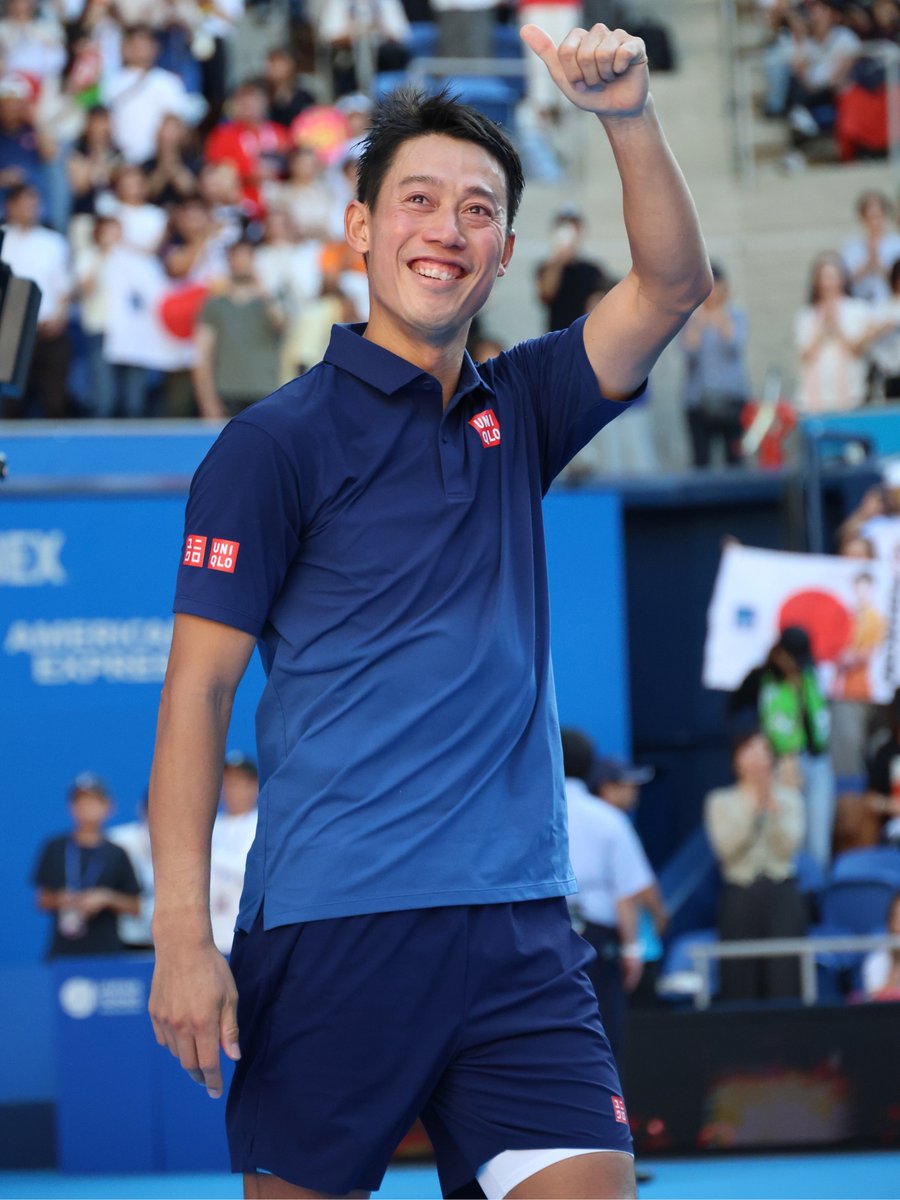 wowowtennis's tweet photo. 最後の公式戦を終えた #錦織圭 選手💐

試合後インタビューでは
堪えきれず涙を見せる場面も。

最後は笑顔で、
ファンの声援に応えてくれました😊✨

📌試合からセレモニーまで
WOWOWオンデマンドでアーカイブ配信中
https://t.co/H0xd5UaSuk

#ありがとう錦織圭
#WOWOWで木下JOテニス https://t.co/bhUSoex4It