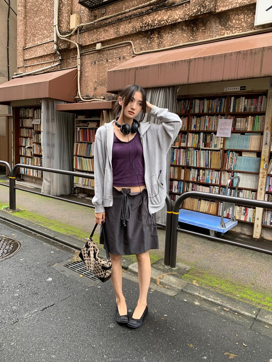 hreux08's tweet photo. 🦹🏻‍♀️ https://t.co/2KByGNqy6K