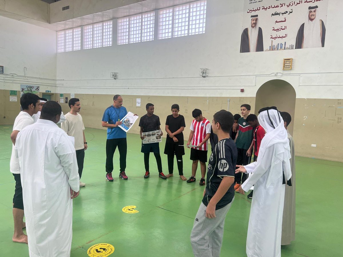 alrazipsb's tweet photo. احتفال قسم التربية البدنية باليوم الدولي لحماية التعليم من الهجمات ، بهدف تعزيز وعي الطلاب بأهمية حماية التعليم. https://t.co/GgBHqEl5ys