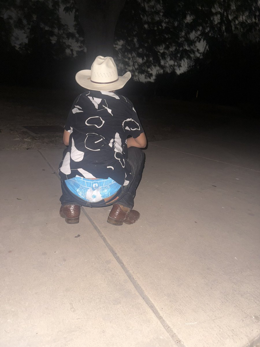Thugdiaperboy's tweet photo. #latino #dl #diaperlover #dllatino https://t.co/qLnMJYEzQU