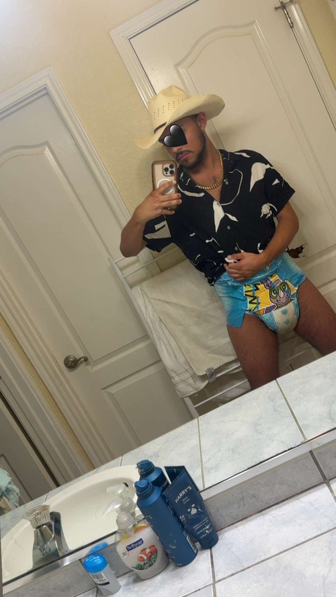 Thugdiaperboy's tweet photo. #latino #dl #diaperlover #dllatino https://t.co/qLnMJYEzQU