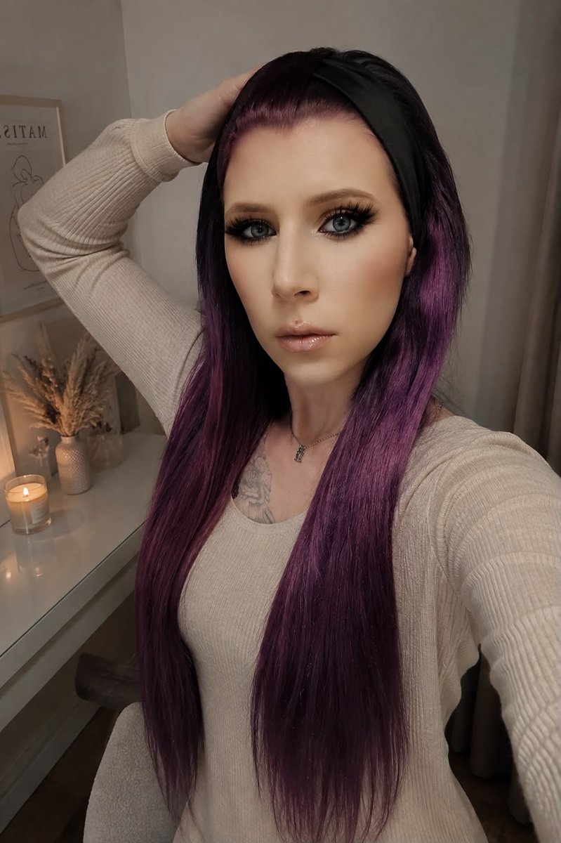 HerrinJasmin_'s tweet photo. Schau ruhig hin – aber vergiss deine Tribute nicht. 💸
#Finden #Geldherrin https://t.co/2Y8LXK44rX
