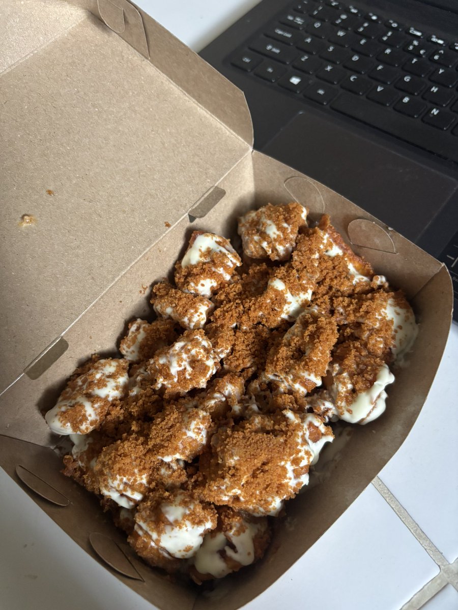 itsjuhoon's tweet photo. gw rasany mau mnikahi pisang goreng kanpus https://t.co/OL4ppav9Qg