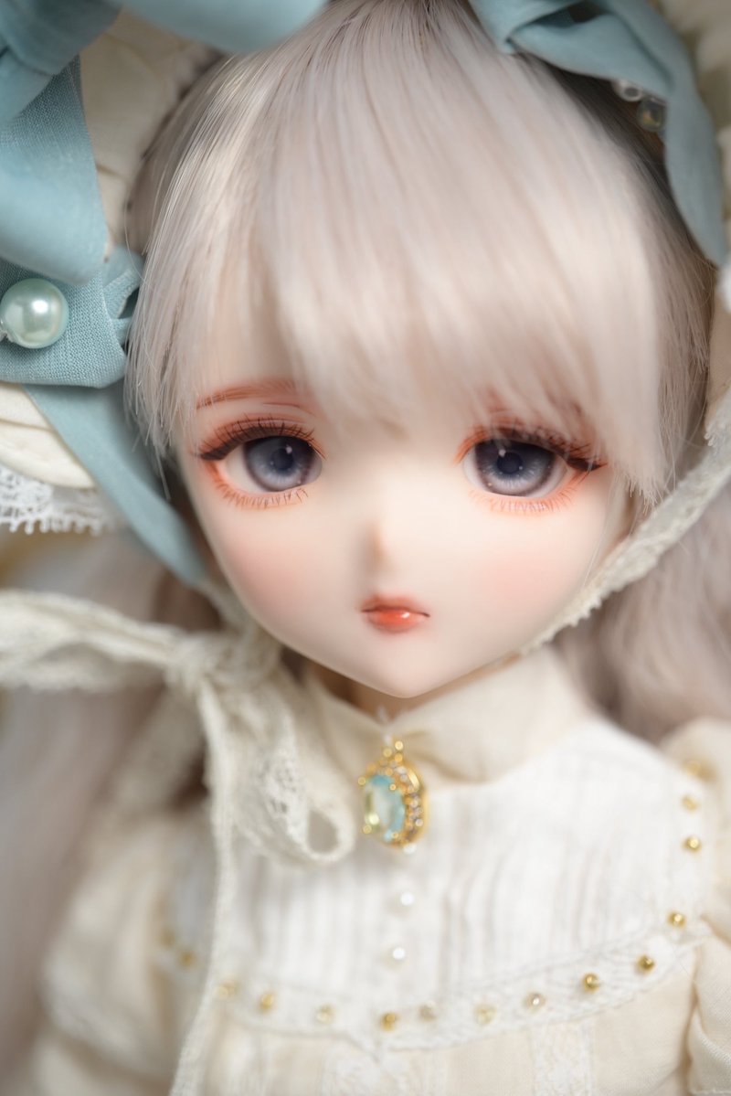 meguru_611's tweet photo. 👑拡散ご協力いただけますと嬉しいです🌷

reine × Harubiyori コラボドール
『Memento』　をヤフオクに出品致しました。

終了は【10/4(日) 21:55】です。
どうぞよろしくお願い致します🙇‍♀️

#reinedress
#巡るっこ

👗担当:イリスさん（@Iris_reine70 ）
💄担当:巡る

https://t.co/zA0BEh5o4P https://t.co/z9AtNLWlxg