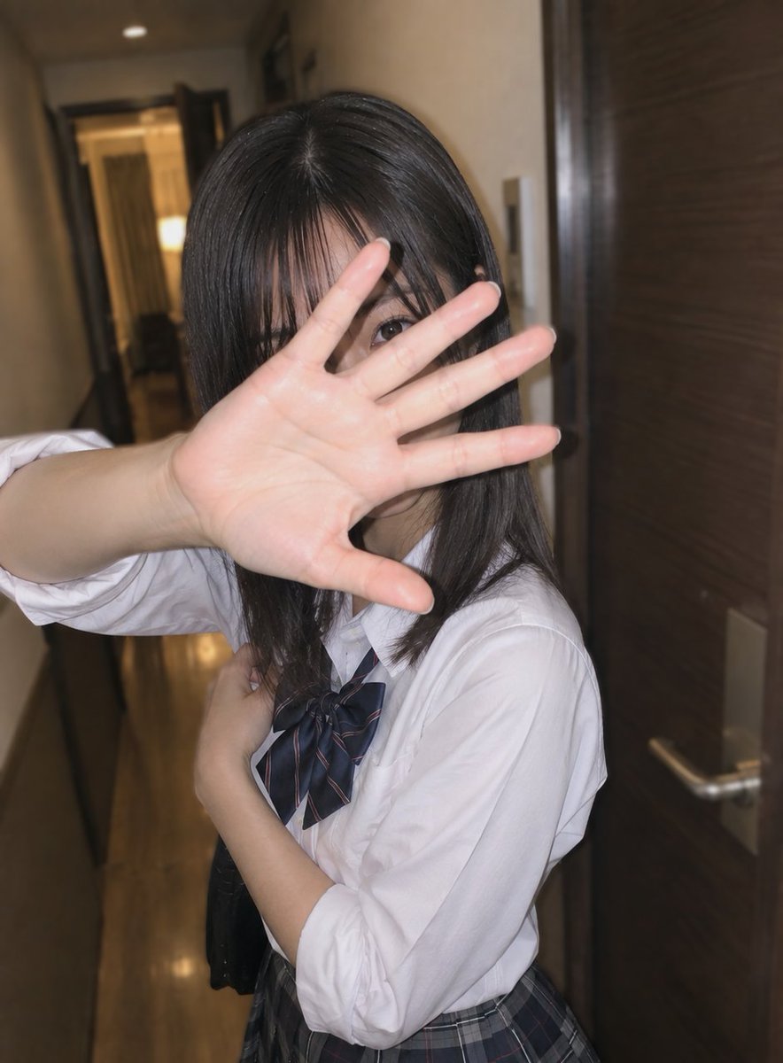 00hina's tweet photo. 誰か私と真剣に付き合ったくれる人いますか？
#jk #sjk https://t.co/9X6f8yXOCP