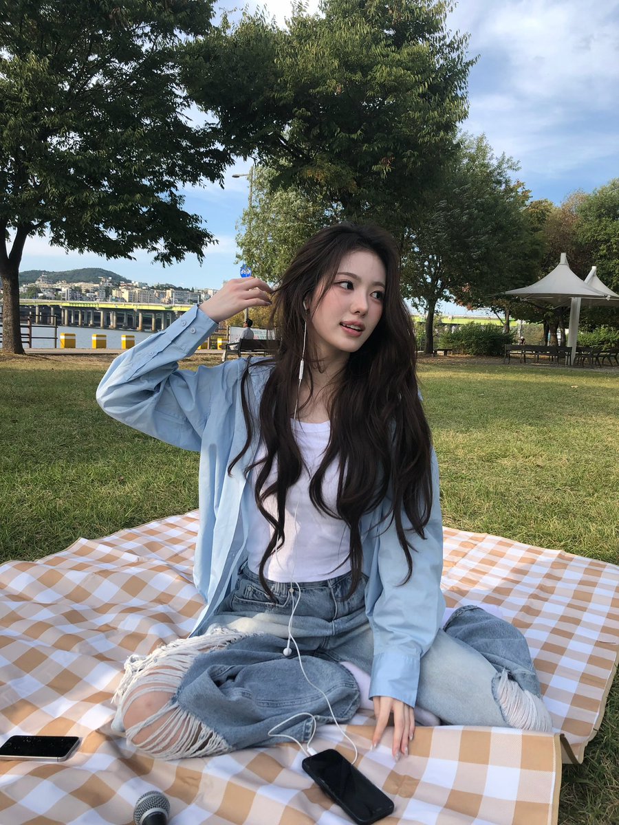 sukykiii's tweet photo. 261001 #수이 버블 🫧 https://t.co/1xFzt1S0W9