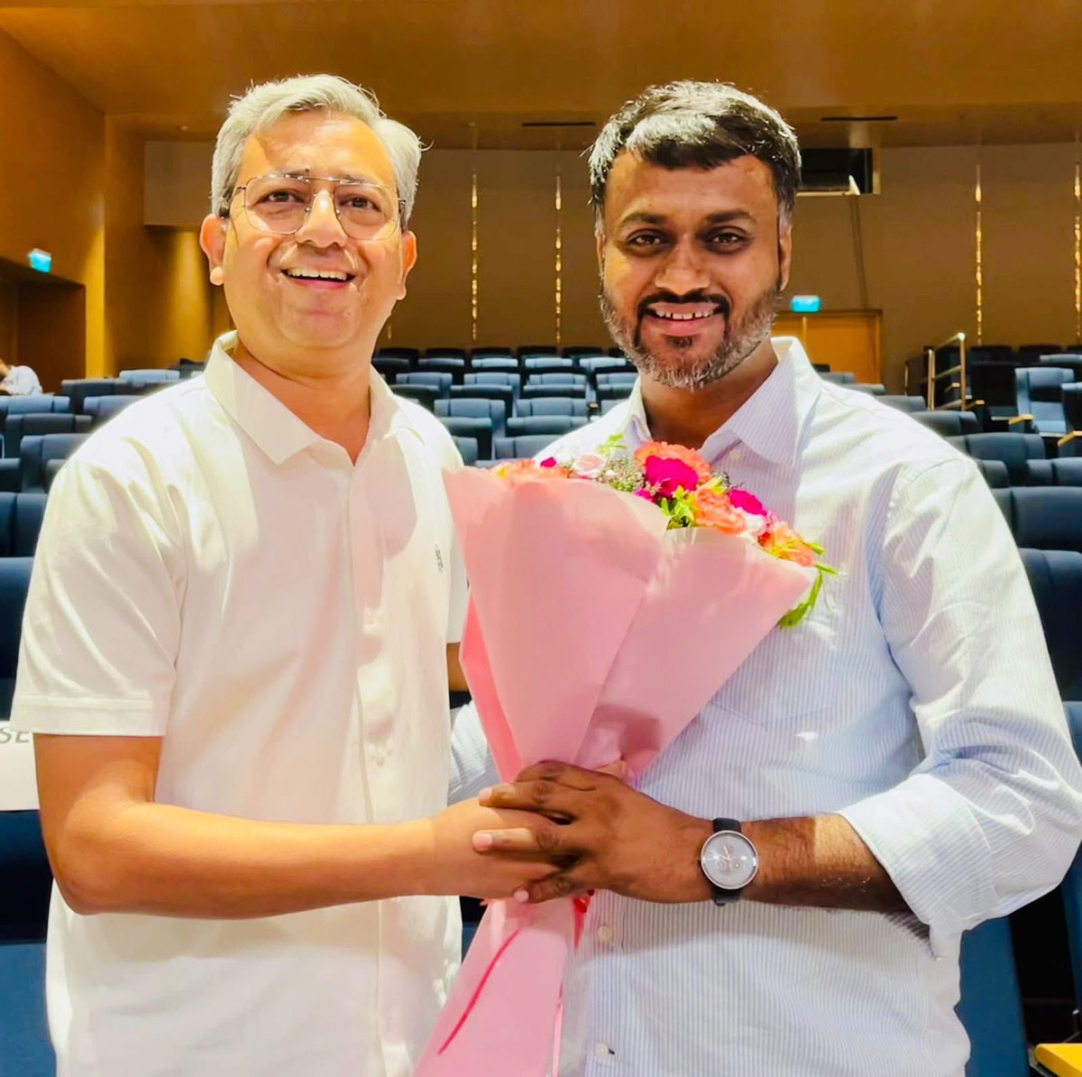 jai_Rambharose's tweet photo. अखिल भारतीय कांग्रेस कमेटी, सोशल मीडिया विभाग के राष्ट्रीय समन्वयक एवं मप्र कांग्रेस, सोशल मीडिया विभाग के प्रभारी, हमारे कुशल मार्गदर्शक श्री संदीप गुप्ता जी को जन्मदिन की अनंत बधाई शुभकामनाएं।

बालाजी महाराज आपको उत्तम स्वास्थ्य एवं दीर्घायु जीवन प्रदान करें।

@SandeepGuptaINC @ChanchleshVyas  

@INCMP @AICCMedia 

#happybirthday #٢٠٣٠_بلا_نقاب1